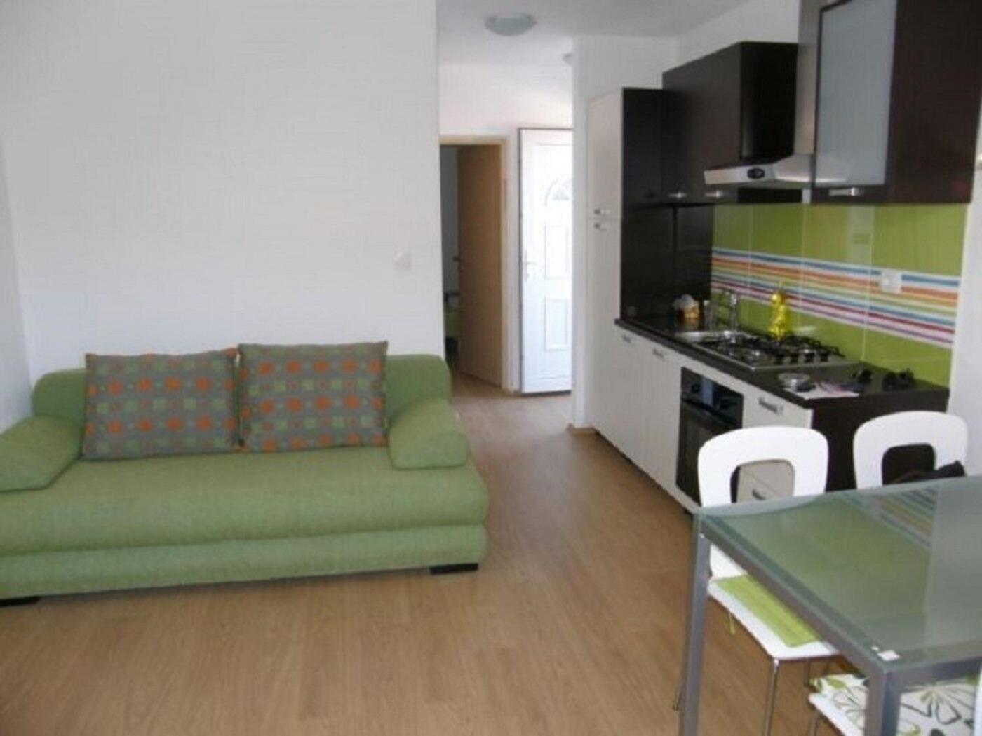 Apartments Ljubi Винишче Экстерьер фото